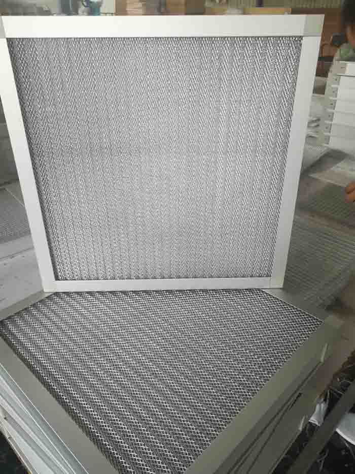 金屬網(wǎng)過濾器可根據(jù)用戶要求定制6目、20目、40目、80目等